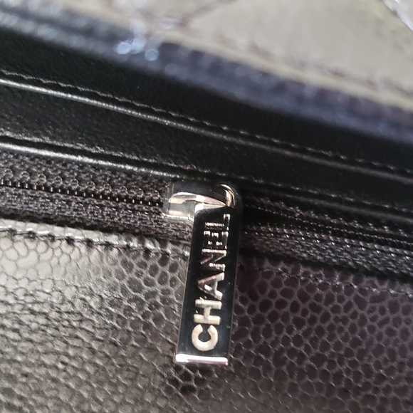 Chanel classic mini black caviar silver hardware bag - Picture 5 of 12